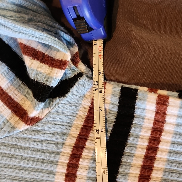 Size large,  Almost Famous short sleeve, striped shirt. - Picture 5 of 6